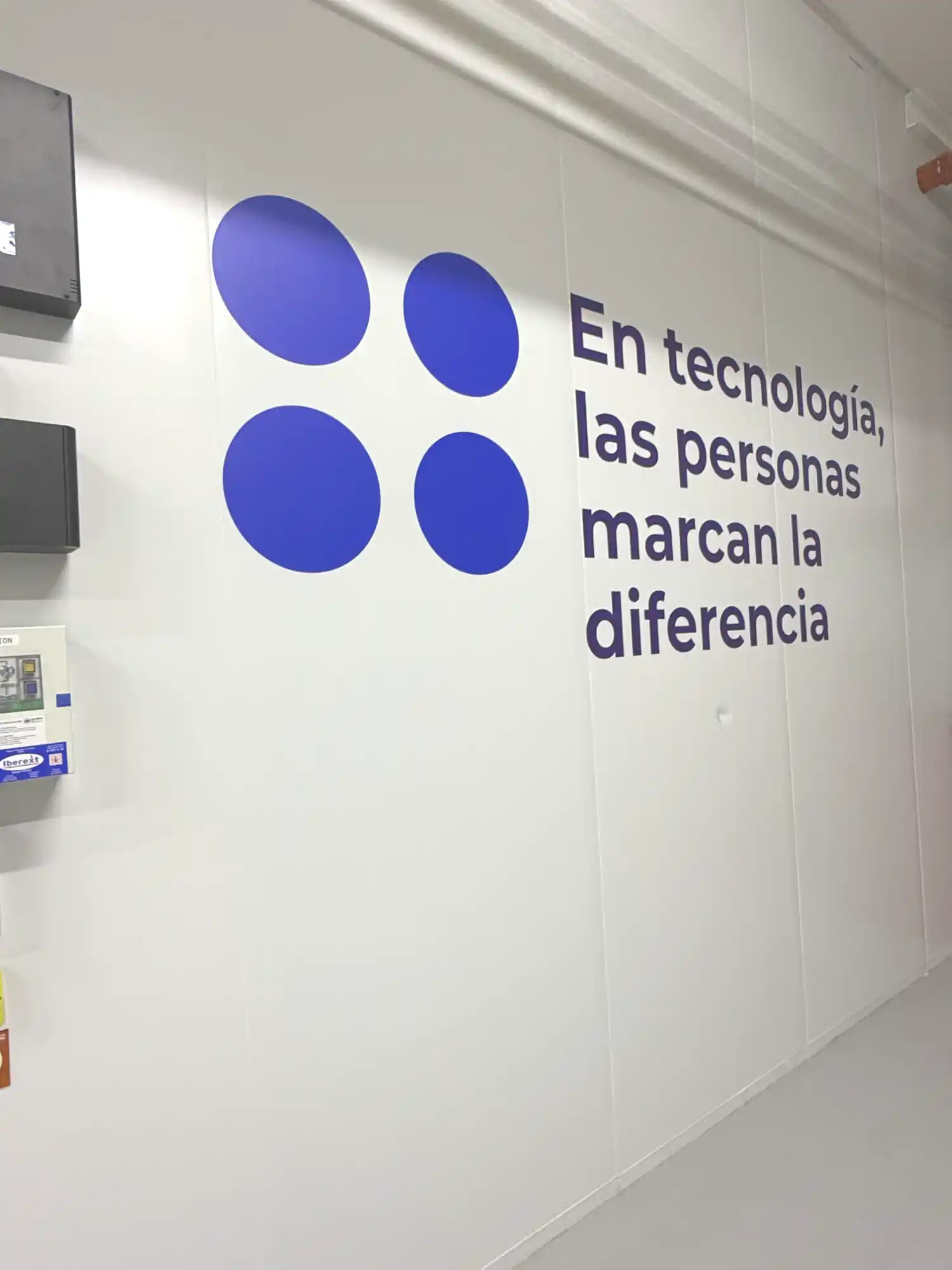 commissioning_sala-6 adam data center