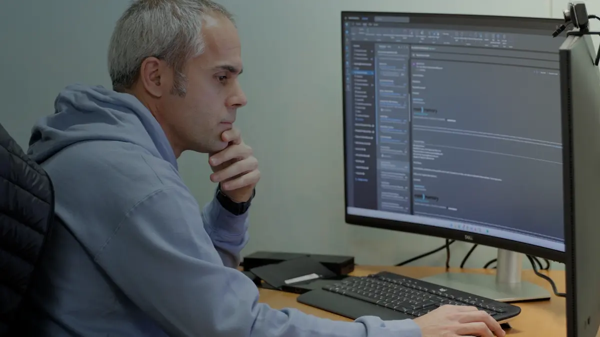 caso de éxito main memry adam data center