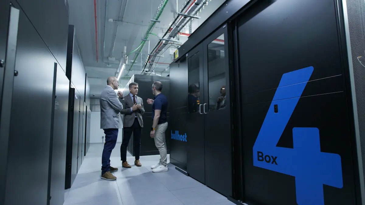 bullhost caso de éxito adam data center